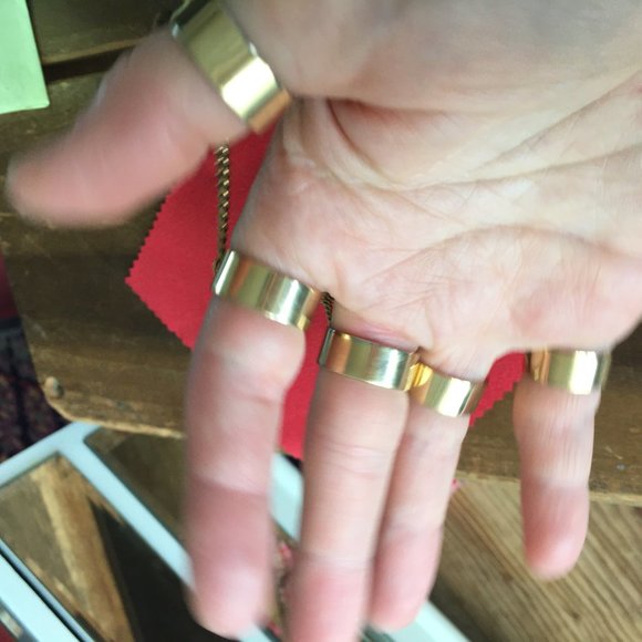 Eddie Borgo 5-finger chain ring - Picture 6 of 6